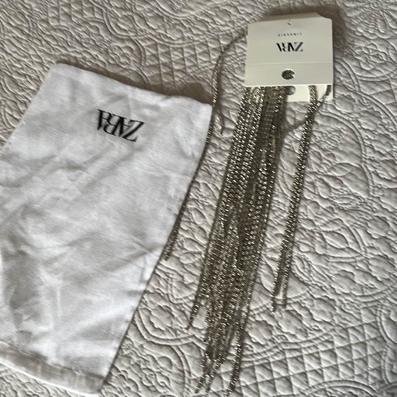 Zara Rhinestone Headband - Picture 4 of 5